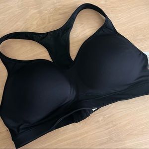 Old Navy sports Bra 38D